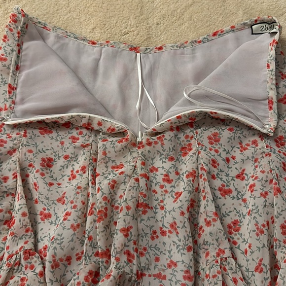 Precious flowered flouncy skort. - Picture 5 of 8